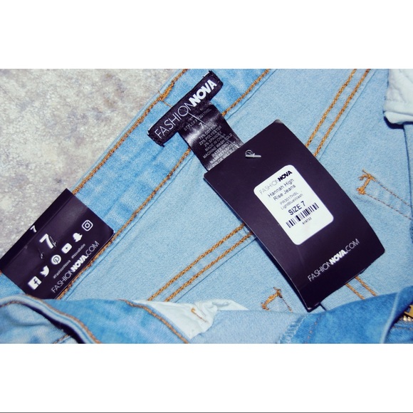 Hannah High Rise Jeans - Picture 4 of 5